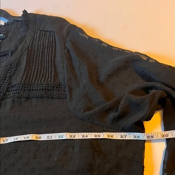 Torrid Black Chiffon Clip Dot Contrasting Eyelet Buttonup Top 4X EUC Whimsygoth - Picture 5 of 10